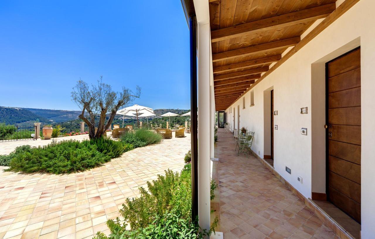 Relais Villa Del Monte Ragusa Exteriör bild